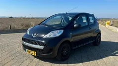 Zwart Gebruikt 2011 Peugeot 107 Hatchback | € 2.450 (Eerlijke prijs)