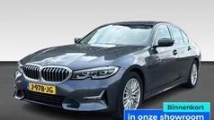 Grijs Gebruikt 2020 BMW 320 Executive Sedan | € 24.925 (Goede deal)