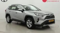 Grijs Gebruikt 2020 Toyota RAV4 Hybrid Active SUV | € 33.999 (Eerlijke prijs)