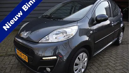 Occasion Peugeot 107 Active 68 PK (50 kW) 2013 Hatchback