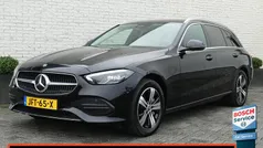 Zwart Gebruikt 2022 Mercedes C300 Stationwagen | € 34.500 (Goede deal)