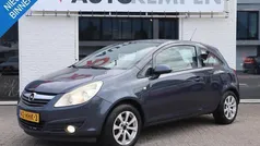 Grijs Gebruikt 2008 Opel Corsa Enjoy Hatchback | € 2.950 (Eerlijke prijs)