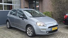 Grijs Gebruikt 2012 Fiat Punto Evo Easy Hatchback | € 2.995 (Eerlijke prijs)