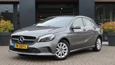 Grijs Gebruikt 2017 Mercedes A160 Ambition Hatchback | € 11.950 (Eerlijke prijs)