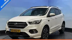 Gebruikt 2017 Ford Kuga ST-Line SUV | € 15.950 (Eerlijke prijs)
