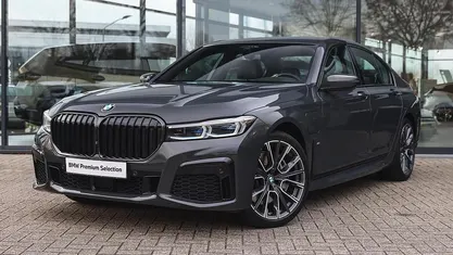 Gebruikt 2020 BMW 745e Comfort Edition Sedan | € 54.950 (Eerlijke prijs)