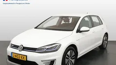 Wit Gebruikt 2020 VW e-Golf Hatchback | € 17.450 (Eerlijke prijs)