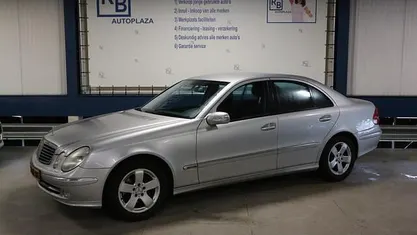 Occasion Mercedes E240 Avantgarde 177 PK (130 kW) 2004 Grijs Sedan