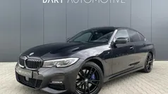 Zwart Gebruikt 2020 BMW 330 Executive Sedan | € 32.900 (Eerlijke prijs)
