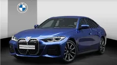 Blauw Gebruikt 2022 BMW i4 Executive Sedan | € 38.900 (Eerlijke prijs)