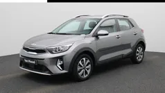 Grijs Gebruikt 2024 Kia Stonic SUV | € 25.400 (Eerlijke prijs)