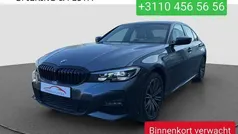 Grijs Gebruikt 2019 BMW 330 Executive Sedan | € 28.940 (Eerlijke prijs)