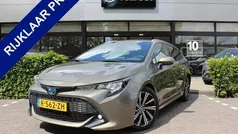 Groen Gebruikt 2023 Toyota Corolla Business Edition Stationwagen | € 27.750 (Eerlijke prijs)