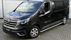 Zwart Gebruikt 2023 Renault Trafic Van | € 19.457 (Goede deal)