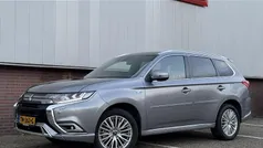 Gebruikt 2018 Mitsubishi Outlander P-HEV Instyle SUV | € 23.249 (Eerlijke prijs)