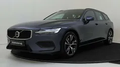 Blauw Gebruikt 2024 Volvo V60 Stationwagen | € 35.825 (Super prijs)