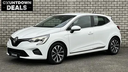 Gebruikt 2019 Renault Clio IV Intens Hatchback | € 14.740 (Eerlijke prijs)