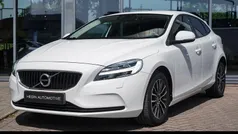 Wit Gebruikt 2018 Volvo V40 Stationwagen | € 19.995 (Eerlijke prijs)