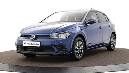 Blauw Gebruikt 2023 VW Polo Life Hatchback | € 18.940 (Goede deal)