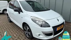 Wit Gebruikt 2011 Renault Scénic III Bose Edition MPV | € 3.500 (Eerlijke prijs)