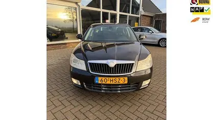 Gebruikt 2009 Skoda Octavia Elegance Hatchback | € 5.499 (Eerlijke prijs)