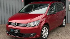Rood Gebruikt 2012 VW Touran Highline MPV | € 8.995 (Eerlijke prijs)