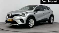 Grijs Gebruikt 2023 Renault Captur Evolution SUV | € 20.935 (Eerlijke prijs)