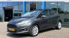 Grijs Gebruikt 2015 Ford Fiesta Titanium Hatchback | € 8.450 (Eerlijke prijs)
