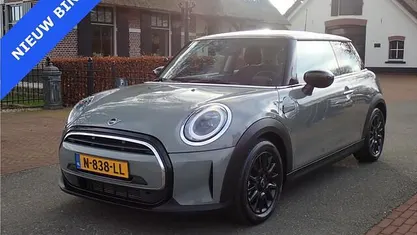 Gebruikt 2021 Mini ONE Essential Hatchback | € 16.450 (Super prijs)