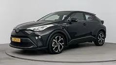Zwart Gebruikt 2021 Toyota C-HR SUV | € 24.945 (Eerlijke prijs)