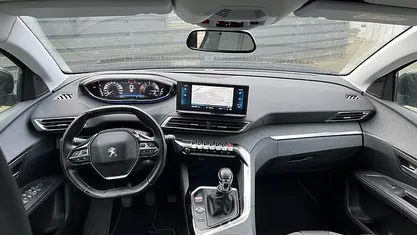 Occasion 2021 Peugeot 3008 Allure SUV | € 15.750 (Eerlijke prijs)