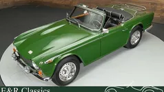 Gebruikt 1967 Triumph TR 250 Cabriolet | € 44.950