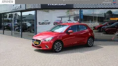 Soul red Gebruikt 2018 Mazda 2 Dynamic Hatchback | € 12.950 (Eerlijke prijs)