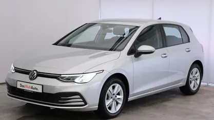 Occasion 2022 VW Golf VIII Life Hatchback | € 31.780 (Eerlijke prijs)