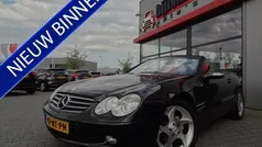 Zwart, metallic lak Gebruikt 2004 Mercedes SL350 Cabriolet | € 13.945 (Eerlijke prijs)