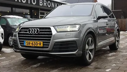 Occasion 2017 Audi Q7 S-Line SUV | € 26.950 (Eerlijke prijs)