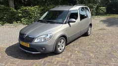 Beige Gebruikt 2014 Skoda Roomster MPV | € 8.950 (Eerlijke prijs)