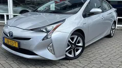 (1f7) Gebruikt 2016 Toyota Prius Hatchback | € 17.950 (Eerlijke prijs)