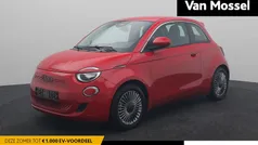 Rood Gebruikt 2023 Fiat 500e Red Hatchback | € 21.400 (Eerlijke prijs)