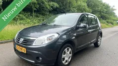 Grijs Gebruikt 2009 Dacia Sandero Hatchback | € 1.395 (Eerlijke prijs)