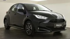 Zwart Gebruikt 2021 Toyota Yaris Hatchback | € 19.899 (Eerlijke prijs)