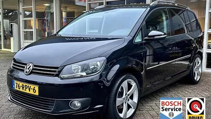 Zwart Occasion 2011 VW Touran Highline MPV | € 8.950 (Eerlijke prijs)