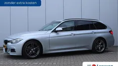 Grijs Gebruikt 2019 BMW 318 M Sport Stationwagen | € 21.495 (Eerlijke prijs)