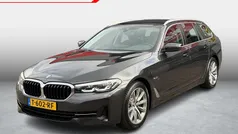 Gebruikt 2023 BMW 530e Comfort Edition Stationwagen | € 37.999 (Super prijs)