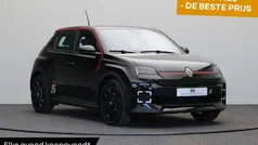 Zwart Gebruikt 2025 Renault R5 Urban Hatchback | € 26.445 (Goede deal)