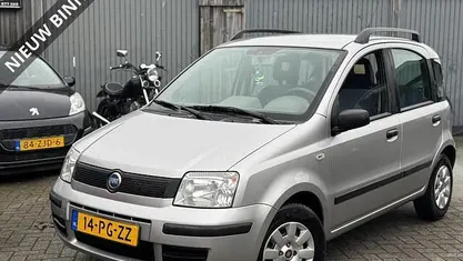 Grijs Gebruikt 2004 Fiat Panda Active Hatchback | € 1.295 (Eerlijke prijs)