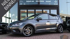 Grijs Gebruikt 2017 VW Golf VII Highline Hatchback | € 17.850 (Eerlijke prijs)