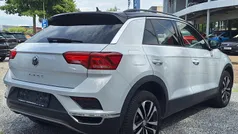 Wit Gebruikt 2020 VW T-Roc United SUV | € 26.950 (Eerlijke prijs)