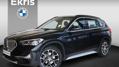 Zwart (metallic) Gebruikt 2019 BMW X1 Comfort Edition SUV | € 27.500 (Eerlijke prijs)