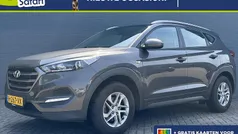 Bruin, metallic lak Gebruikt 2018 Hyundai Tucson Comfort SUV | € 19.590 (Eerlijke prijs)